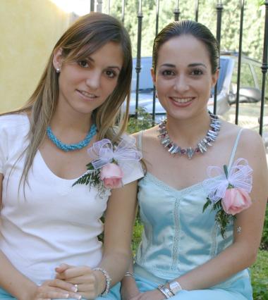 Laura de la Parra Covarrubias y Lucila Hernández García disfrutaron de una despedida de solteras, por sus respectivos enlaces.