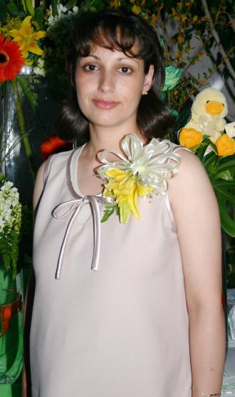  06 de Agosto 

Brenda angélica García de Chávez espera el nacimiento de su primer bebé, y por tal motivo recibió sinceras felicictaciones.
