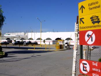 Renuevan el Aeropuerto Internacional Francisco Sarabia