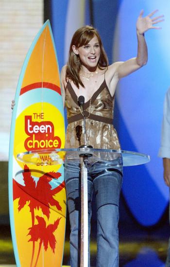 Jennifer Garner dijo estar muy contenta de formar parte de los gandores de los premios y celebró este tipo de eventos.