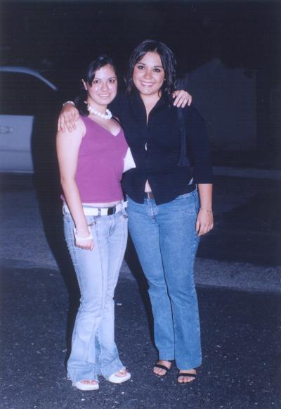  15 de Agosto 

Brenda Enríquez y Paola Gámez.