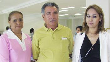  18 de Agosto  

Concepción Ávalos viajó a Mérida, Yucatán. La despidideron María de Jesús Ávalos y José Luis Muñiz.