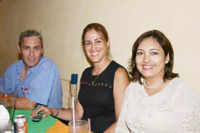 Fernanado Velázquez, Mayoya Marcado y Zaide Seáñez.