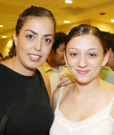 Anny Cháydez y Marilú Garza.