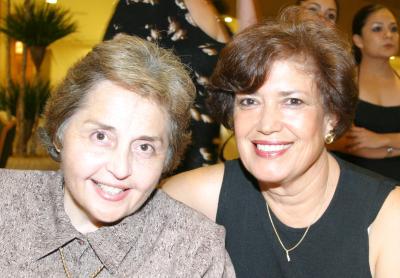 Itziar Fernández y Lupita Villarreal.