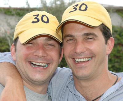 José Antonio y Carlos Alatorre celebraron su cumpleaños.