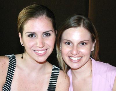 Elorsa Hernández y Silvia de Martínez.