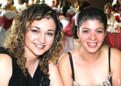 Priscila Álvarez y Roxana Montañez..jpg