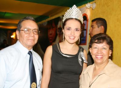 Javier Ruiz Rodríguez, Nora I y José de Ruiz.