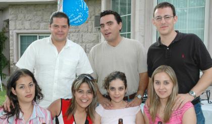  11 de septiembre de 2004

Paty y bruno Bozzetto, Etna Loera, Kitin Hernández, Poly Ramos y Sonia y Javier Quintero.
