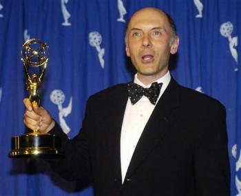 Dan Castellaneta, quien dobla las voces de Homero, Krusty, Grampa, Willie y Barney en la serie de los Simpson.