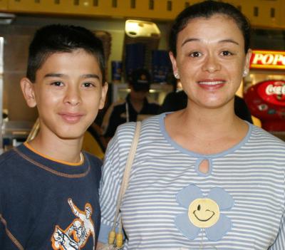 Alejandro Rodríguez y Verónica Galván.