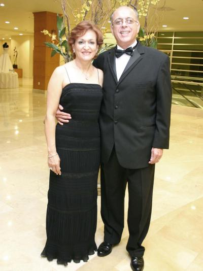 Leticia Y Armando Martínez.