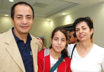 Amorita Salas, Ivonne y Jorge Mora viajaron a Toluca, Estado de México..jpg