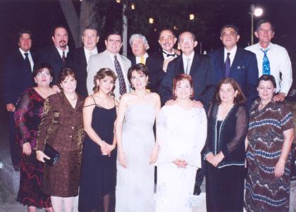 Familiares y amigos acompañaron a Baltazar y Cecilia es la celebración por su matrimonio.