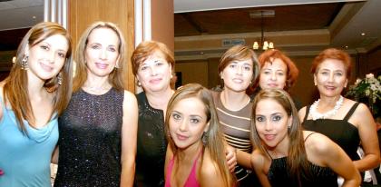 Abril González, Carmen Rodríguez, Sofía Rodríguez, Rebeca Rodríguez, Alicia Rodríguez, Fernanda y Alicia Jaime, captadas en recientemente.