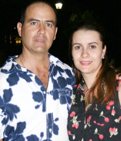 Señores Gerardo Máynez y Nora Porras de Máynez.