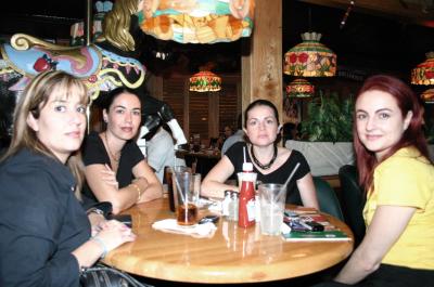 Karem Hernández de Soto, Mariana López Valdez, Daniela Rodríguez de Medina y Arleth Leal Metlich.