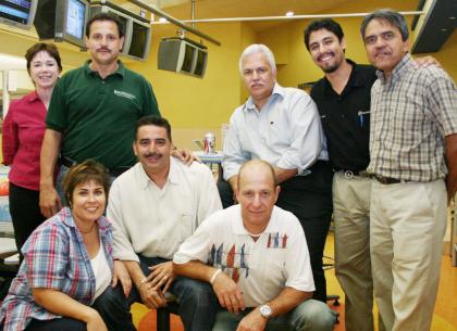 Cathy Briggs, Raúl Silva, Alberto Rojas, Samuel Ruvalcaba, Aldo Pineda, Girish Deasi, Gregorio Shaeffer y Deborah Ramírez.