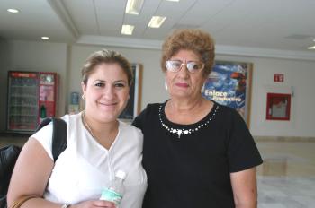  29 de septiembre de 2004 

Zamira Ale viajó a la Ciudad de México, la despidió Leonor Ale Núñez.