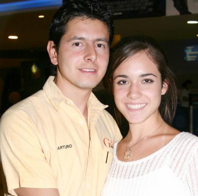Jorge Rivera y Lorena Iturbide.