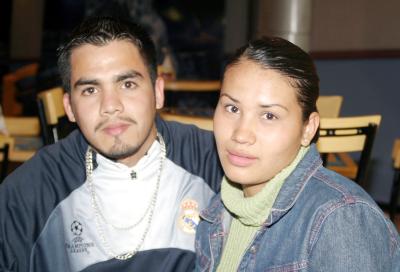 Mely Martínez y Ricardo Trejo.