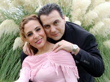 Ing. Mauricio Antonio Chibli Bechelani y Srita. Bertha Alicia Garza del  Valle efectuaron su presentación religiosa el 28 de septiembre de 2004