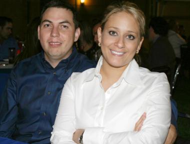  05 de octubre de 2004

Walter Contreras y Claudia de Contreras