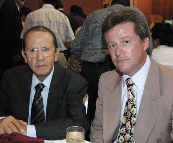  05 de octubre de 2004

Román y Alejandro Luna