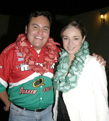  07 de octubre de 2004

Fernando Jaime y Priscila Álvarez Tostado, captados en la despedida de soltera que les ofrecieron con motivo de su cercana boda