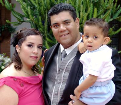 Luis Felipe Peralta, Nelly Ana Campero de Peralya y Luis Felipe Peralta Campero