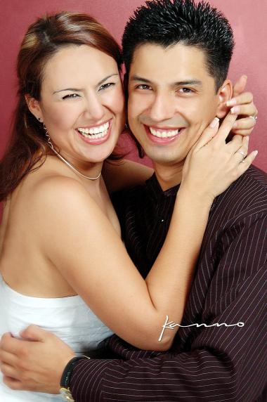  15 de octubre de 2004

Gerardo Carrera Rodríguez y Liliana González Sánchez.