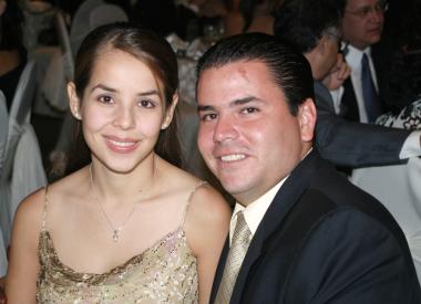 Claudia de Garza y Alfredo Garza.
