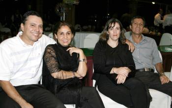 Rocío Michel de González, Rocío de Anda, Ricardo Cuadros y Ricardo González.