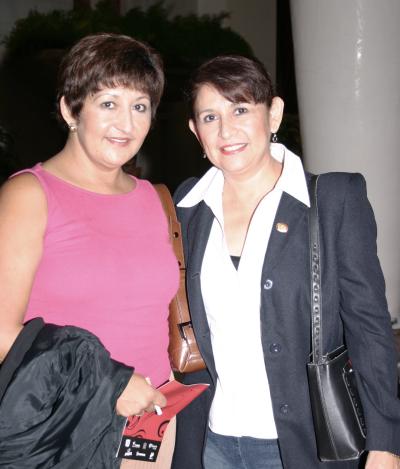 Mercedes Morales y Carolina Morales.