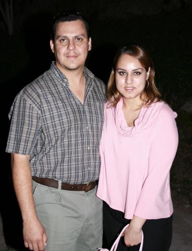 Alejandro Porras y Rocío sánchez Moreno.