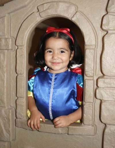  17 de octubre de 2004

Sara Isabel  Parra Artea celebró su tercer cumpleaños en días pasados, con una divertida reunión.