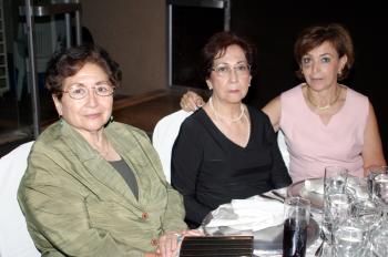 Linda de González, Tere Barrios de Solteo y Graciela Castañeda de Barrios.