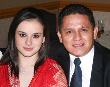 Adriana de Ortiz y Manuel Ortiz.