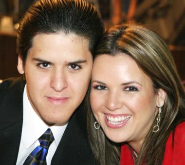  23 de octubre de 2004

ICarlos Uribe y Claudia Uribe.