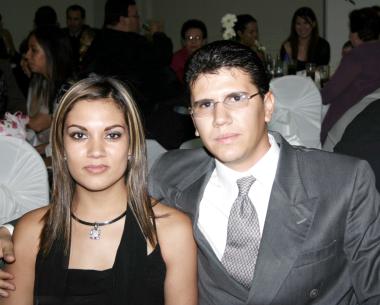 Pilar de González y Guillermo González.