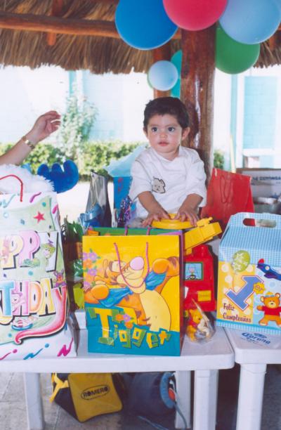 Jorge Salcido Galindo, en su fiesta de cumpleñaos número uno.