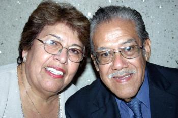  11 de noviembre de 2004
Juan Martínez y Ana de Martínez celebraron su 40 aniversario de bodas