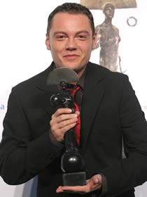 Tiziano Ferro se hizo acreedor al 'Solista Masculino de Pop Español'