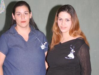 Guadalupe de la Cruz y Mayela Dovalina recibieron sinceras felicitaciones  en la fiesta de canastilla que les ofrecieron por el cercano nacimiento de sus respectivos bebés