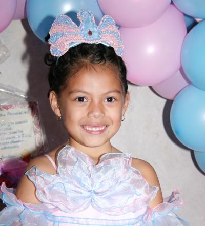 Montserrat Reyes Sierra disfrutó de una fiesta infantil