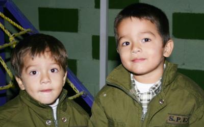 Fausto y Carlos López Tovar captados el día de su cumpleaños