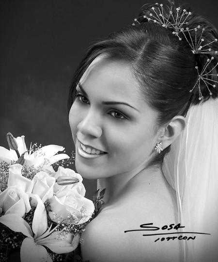 Lic. Victoria Valdez Saldívar, el día de su boda con el C.P. Ernesto Everardo González Aguilera
