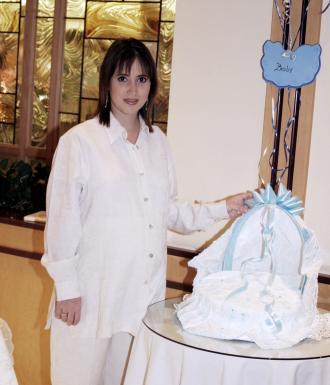  20 de noviembre de 2004
Ileana Gutiérrez de Villarreal espera el nacimiento de su segundo bebé