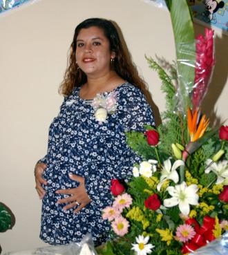 María de los Ángeles Salazar López espera su bebé